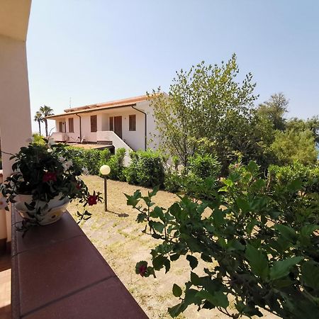 Casa Con Giardino E Terrazzo Vicino Al Mare Villa Piraino Exterior photo